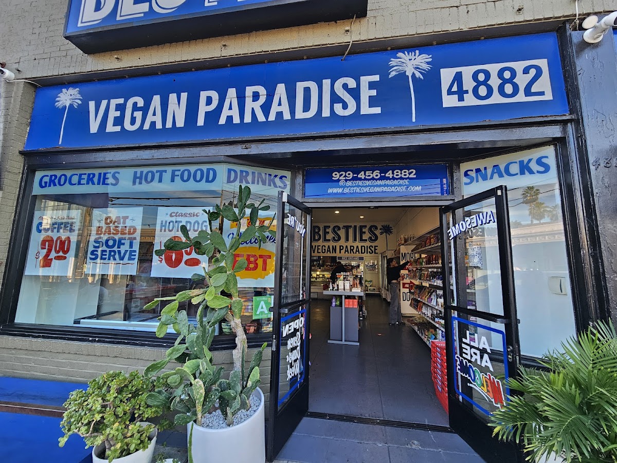 BESTIES Vegan Paradise